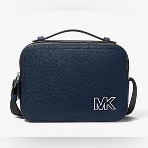 Michael Kors Cooper Leather Crossbody  Messenger in Navy NWT
